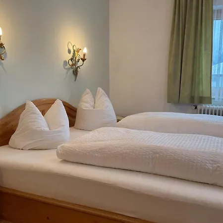 Birkenhof * 洛伊塔施