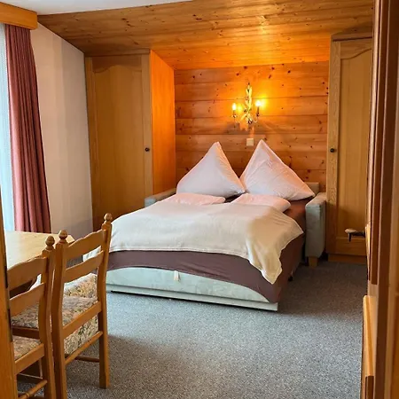 Birkenhof 洛伊塔施